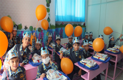 جشن شکوفه ها ویژه کلاس اولی ها جشن شکوفه ها ویژه دانش آموزان کلاس اولی