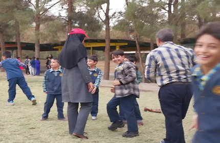 اردوی تفریحی شهید بهشتی(باغ ابریشم) اردوی تفریحی شهید بهشتی(باغ ابریشم)