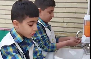 آموزش روش صحیح شستن دستهابه سفیران سلامت