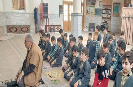 نمازجماعت ویژه کلاس سومی ها 