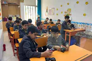 تدریس درس نیروی غیر تماسی