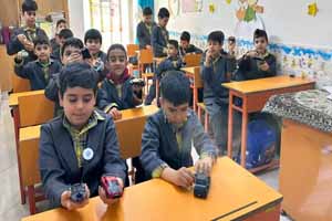 تدریس درس نیروی غیر تماسی