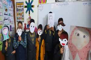 تدریس درس ۱۳کتاب هدیه هاپایه ی چهارم(خاله نرگس) به روش فعال نمایش